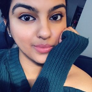 Meet your Posher, Sofia